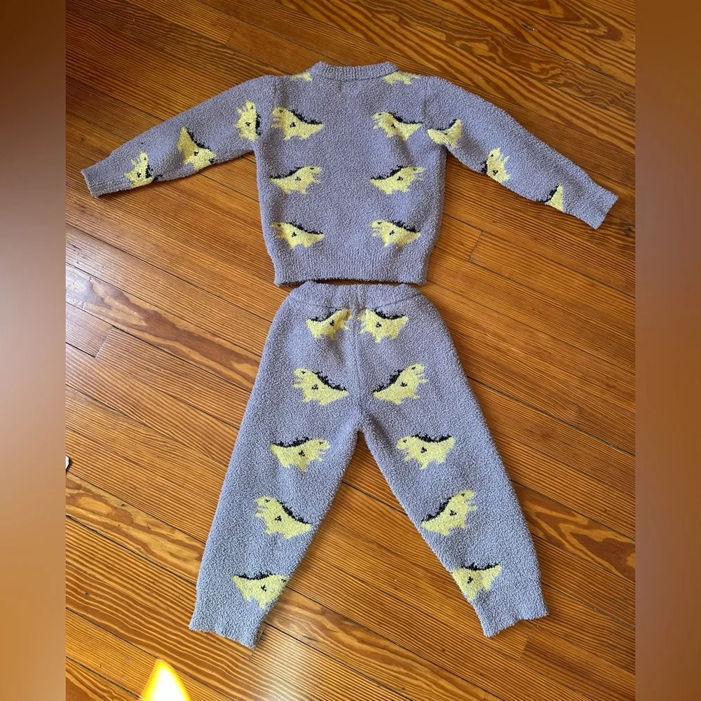 Lola + The Boys Cozy Dinosaur Fuzzy Sweatsuit Gender Neutral